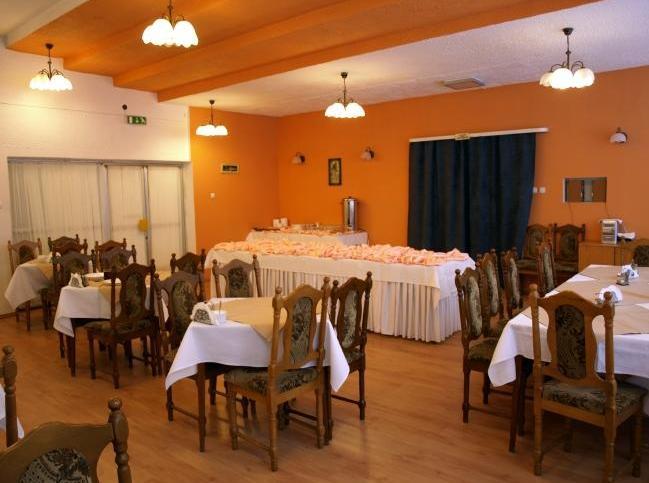 Lesna Polana Acomodação com café da manhã Sekocin Exterior foto